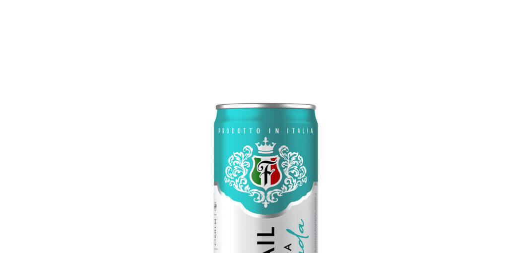 Can of La Regina Pina Colada